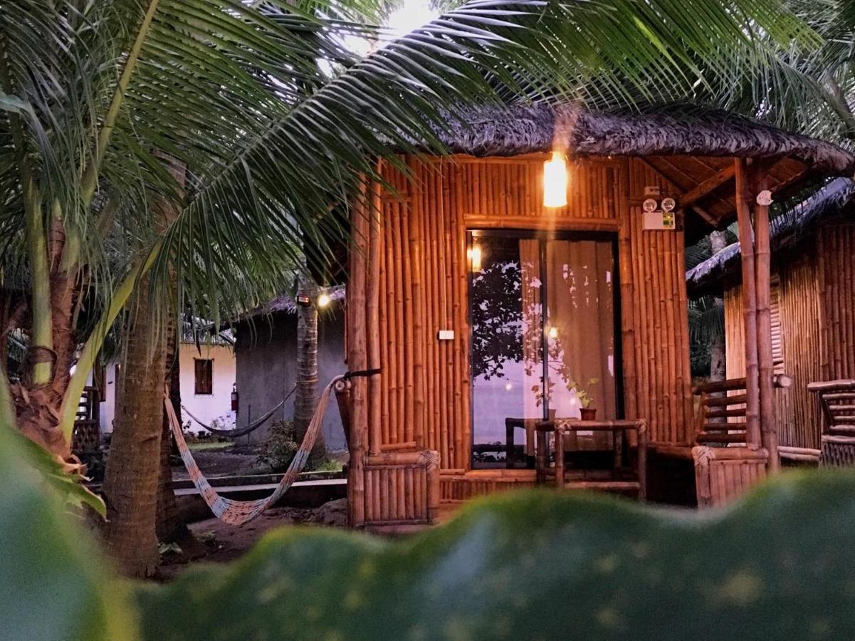 La Tortue Diving Resort Dauin Bagian luar foto