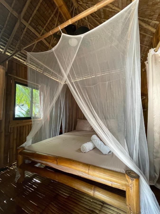 La Tortue Diving Resort Dauin Bagian luar foto