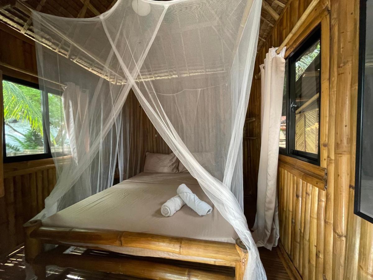 La Tortue Diving Resort Dauin Bagian luar foto